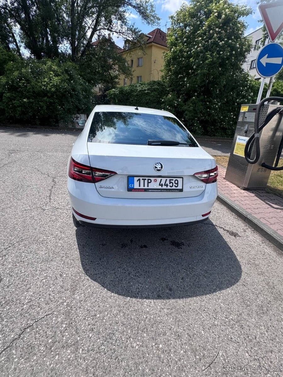2017 Škoda SUPERB - 7