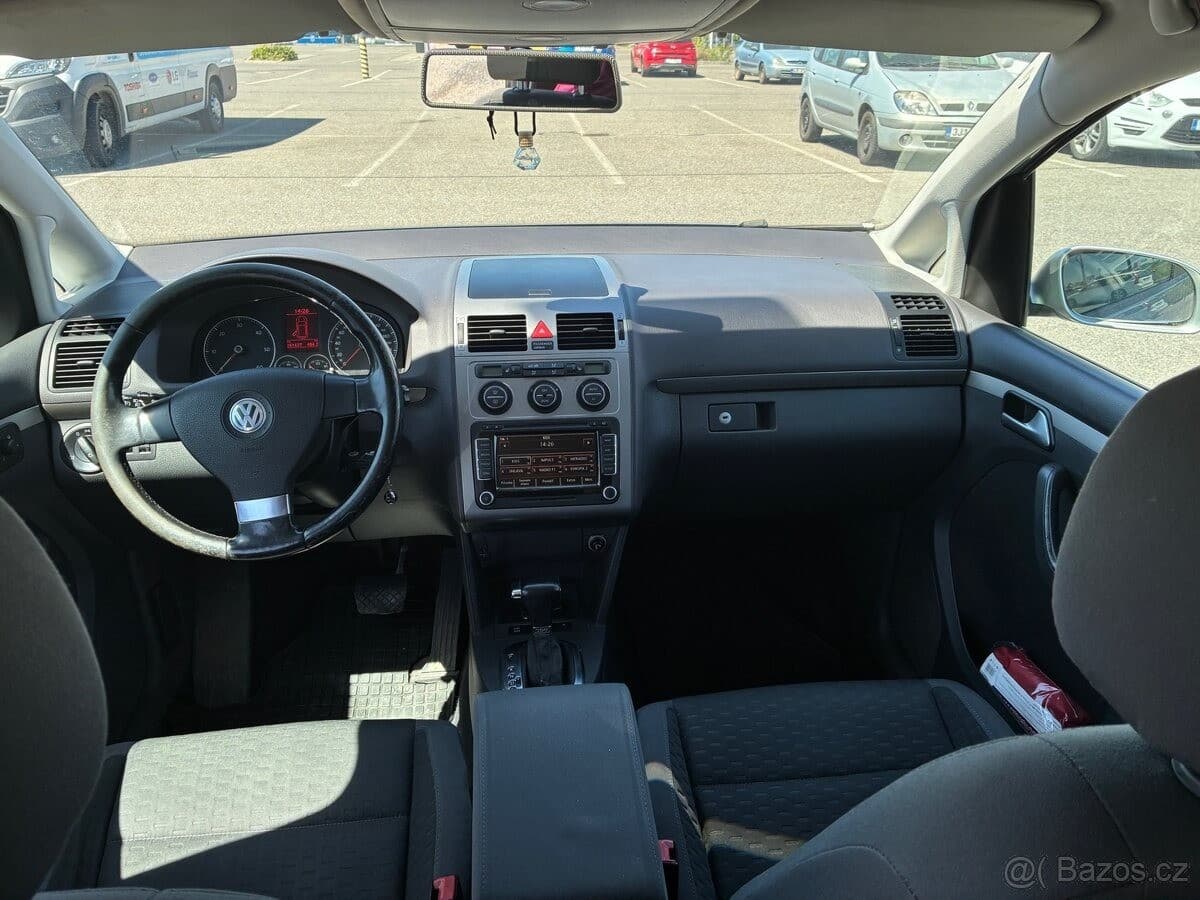 2010 Volkswagen TOURAN - 10