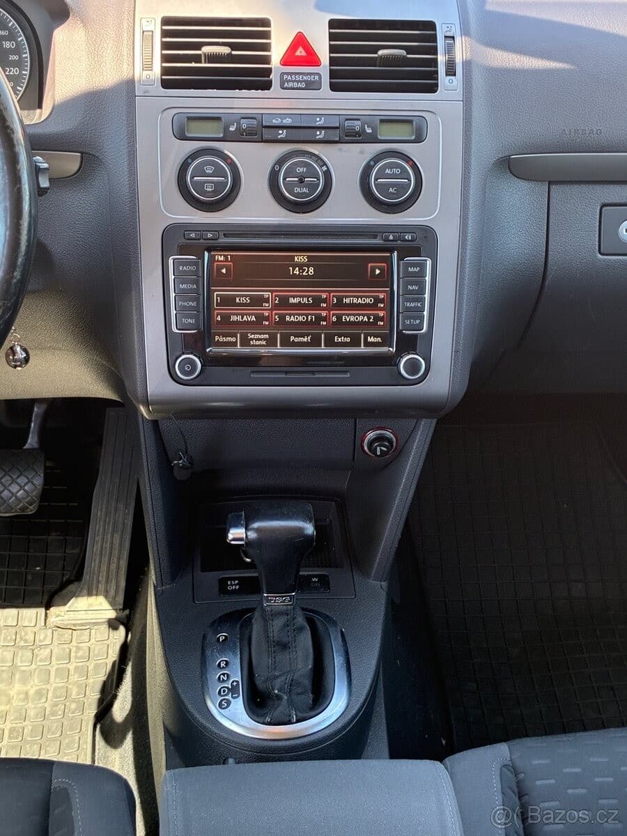 2010 Volkswagen TOURAN - 6