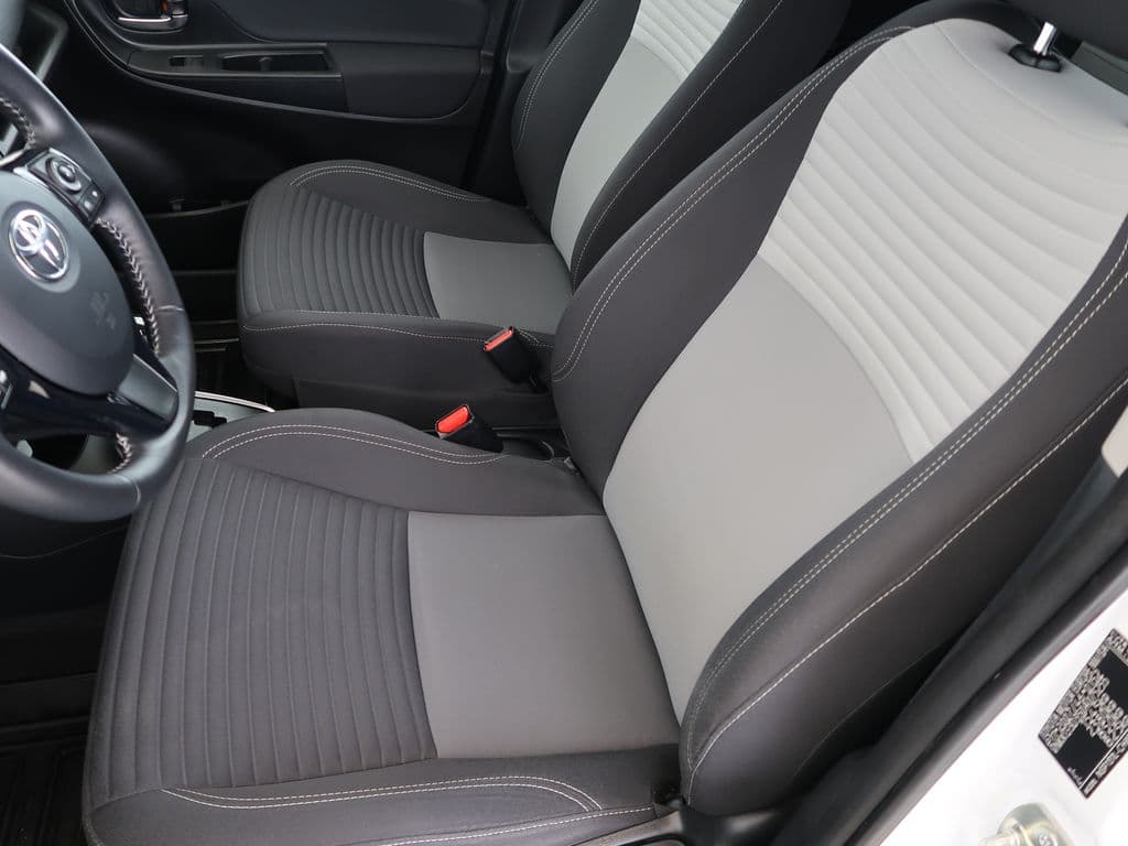 2018 Toyota YARIS - 17