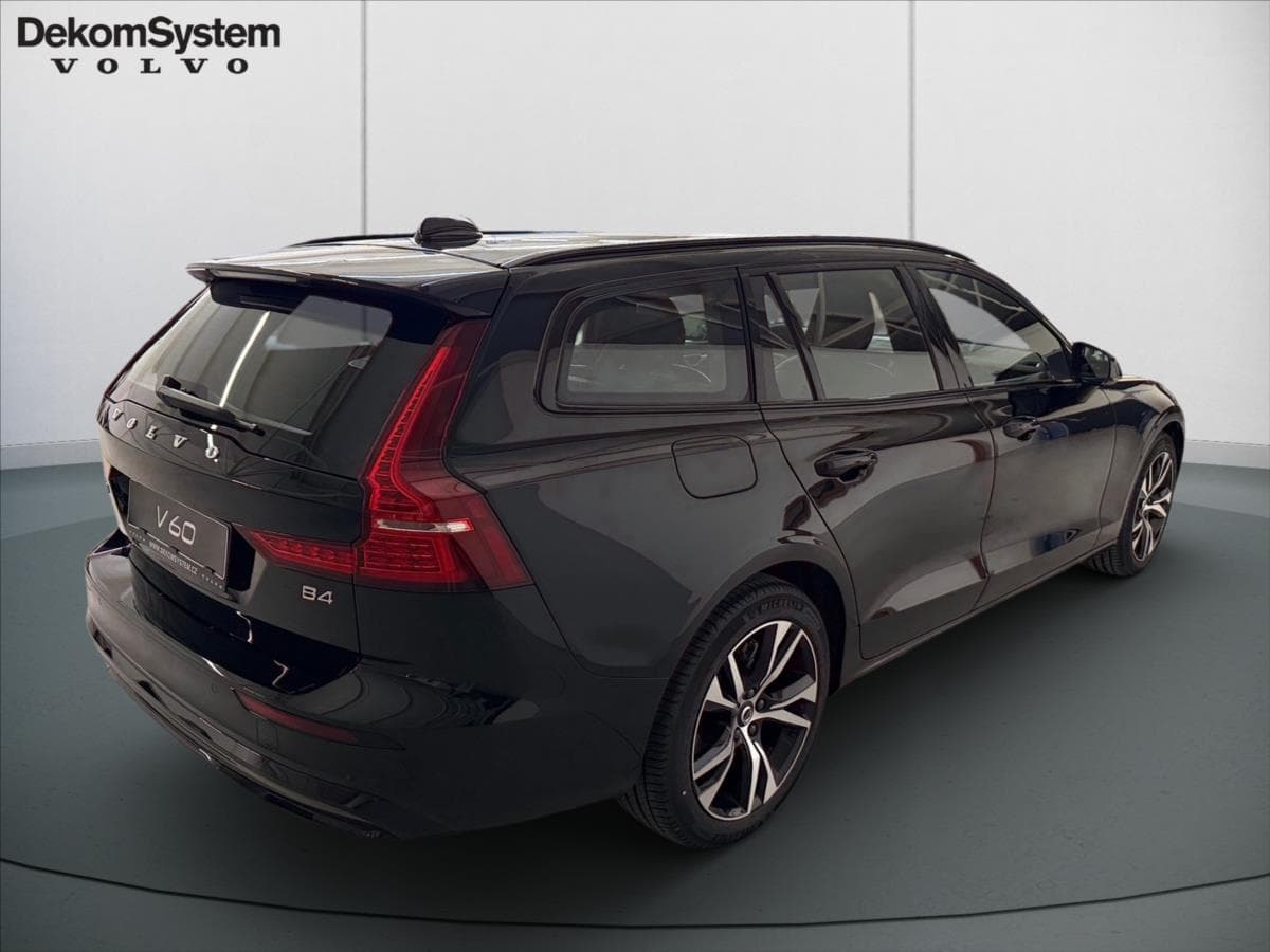 2026 Volvo V60 - 5