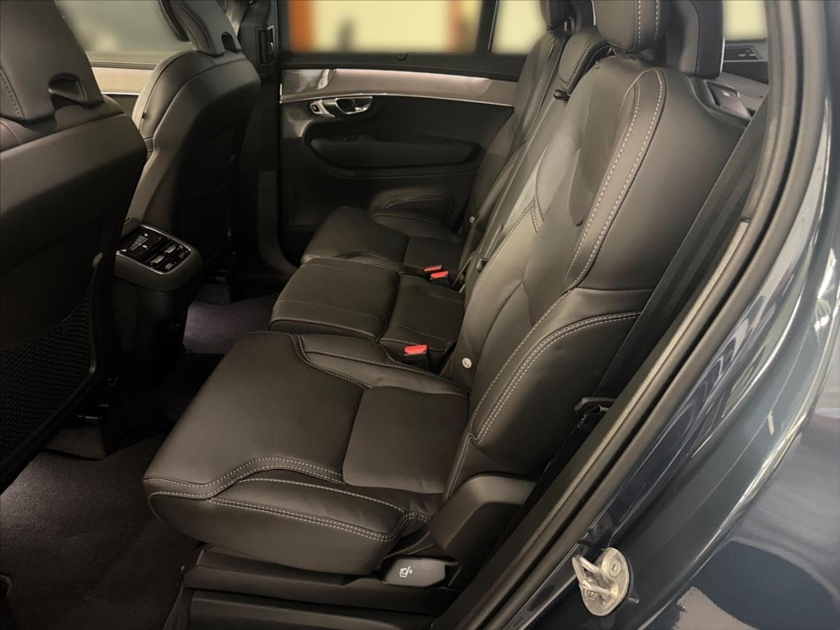 2026 Volvo XC90 - 3