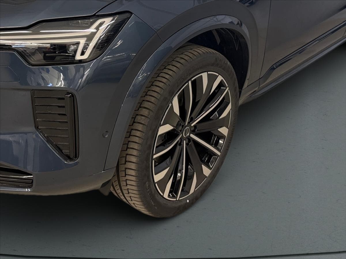 2026 Volvo XC90 - 11