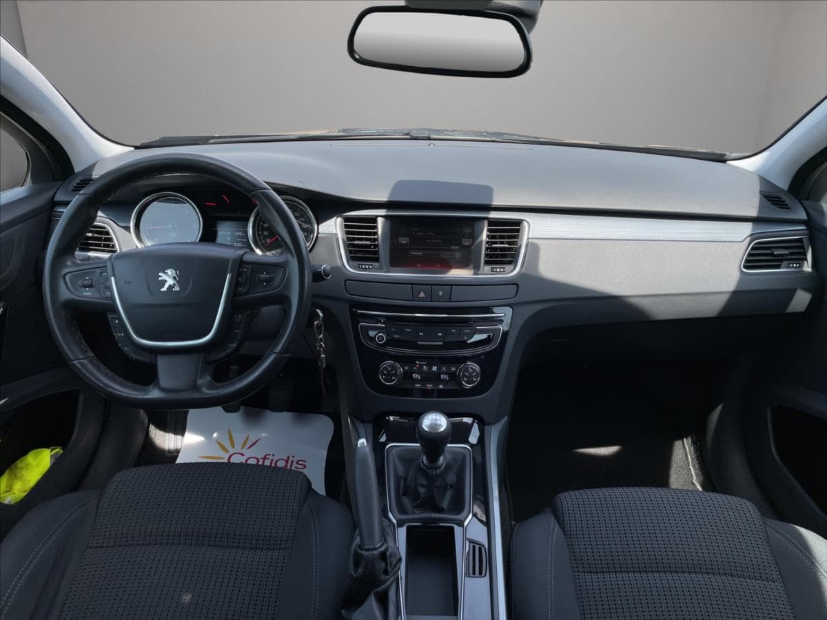 2017 Peugeot 508 - 28