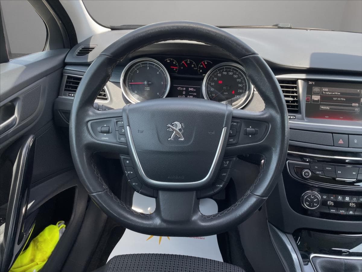 2017 Peugeot 508 - 31