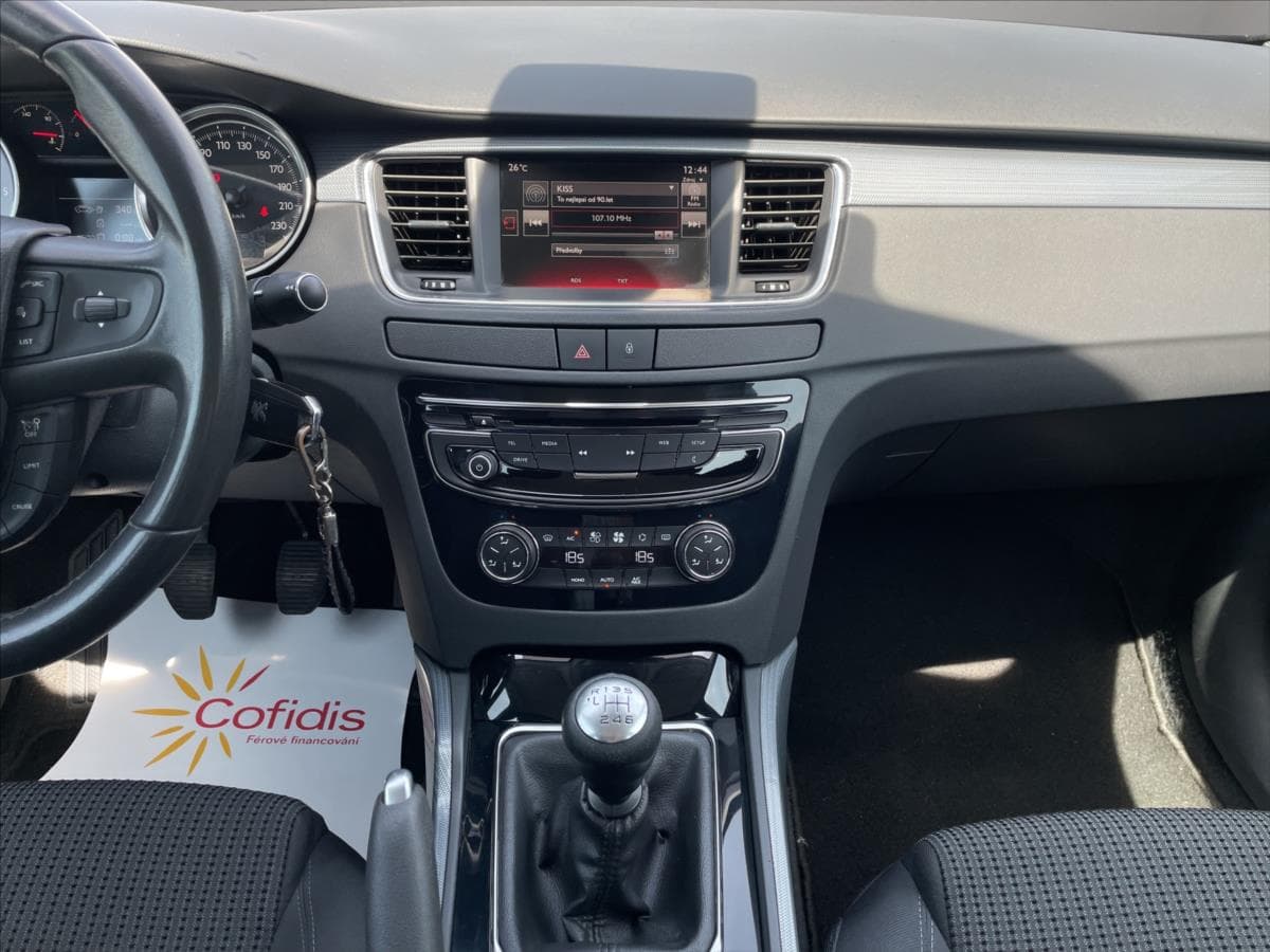 2017 Peugeot 508 - 37