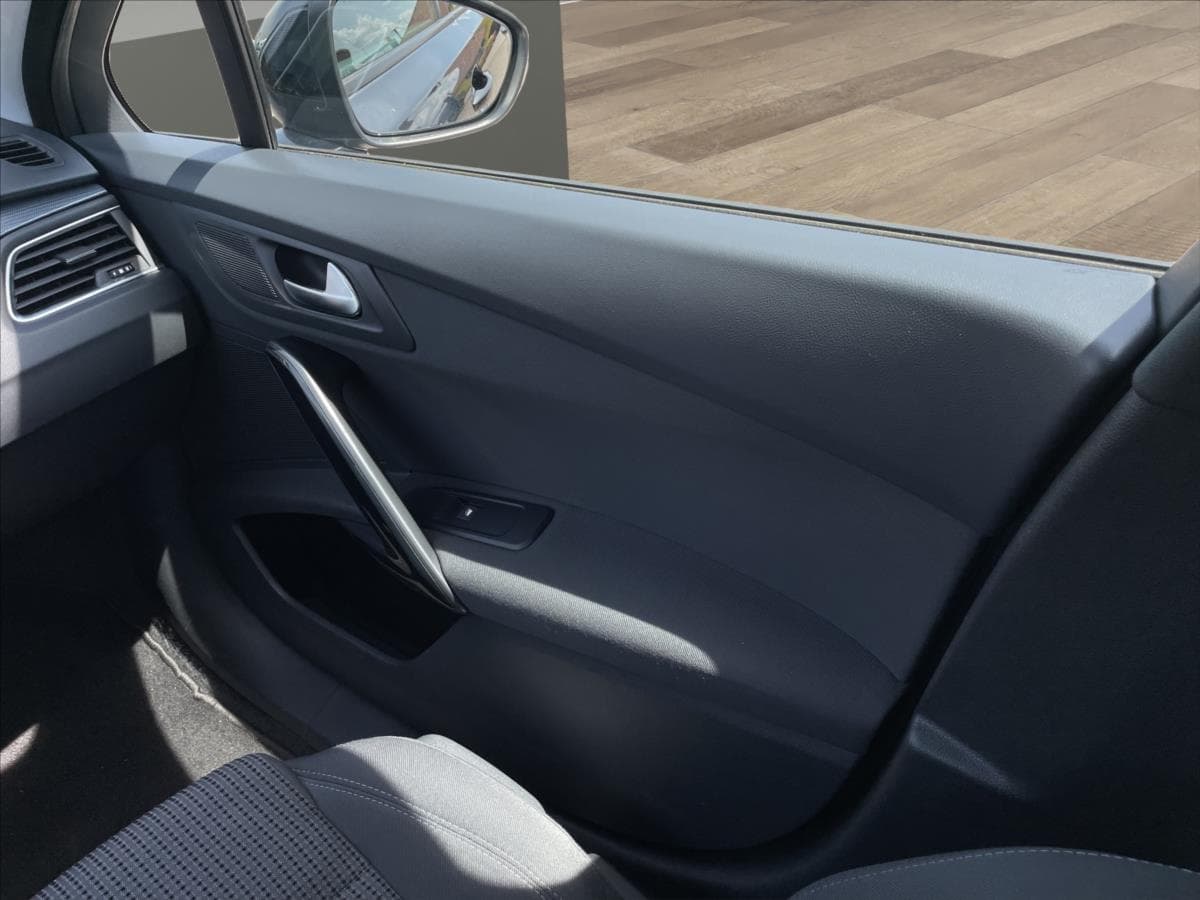 2017 Peugeot 508 - 46