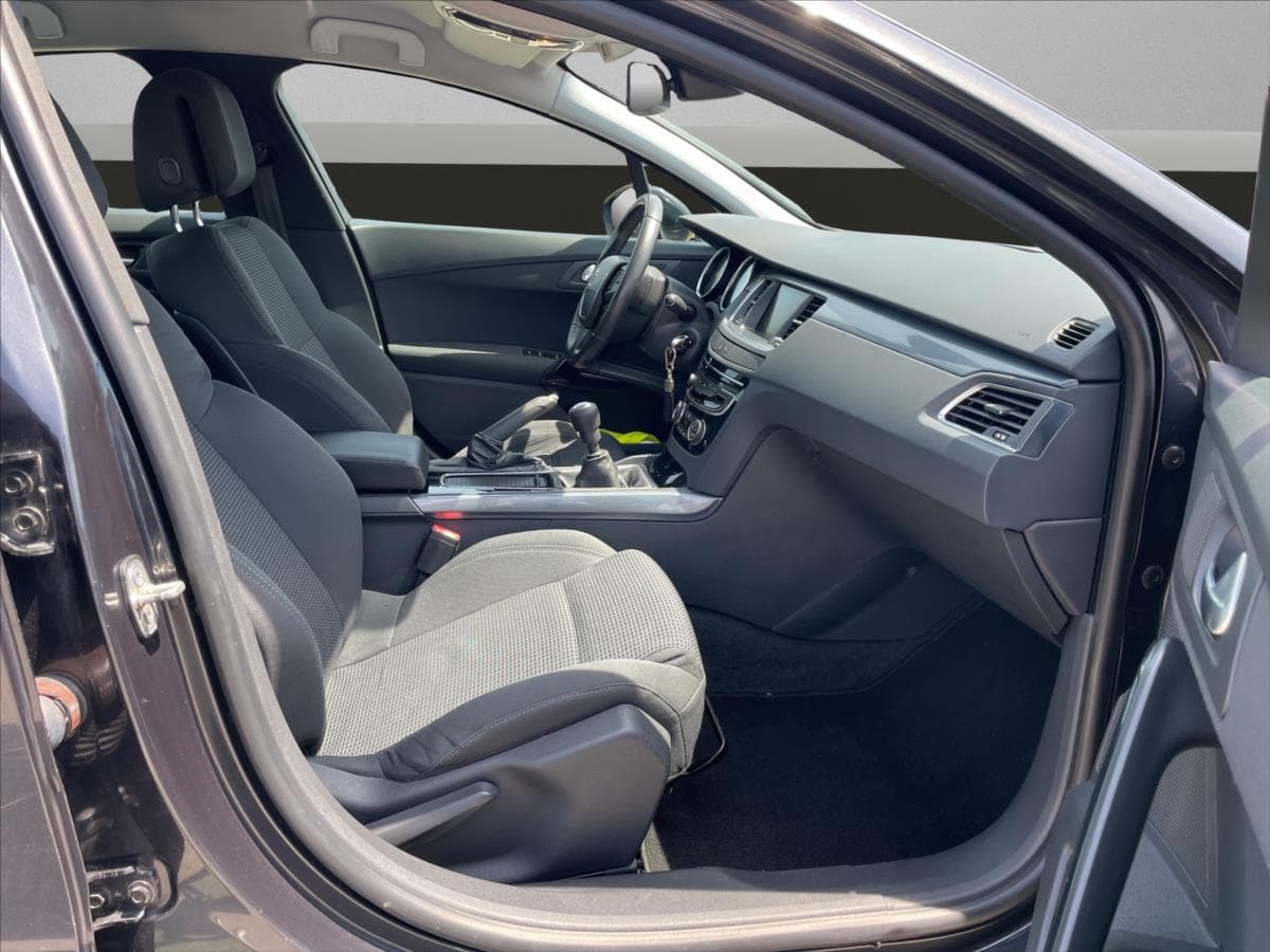 2017 Peugeot 508 - 49