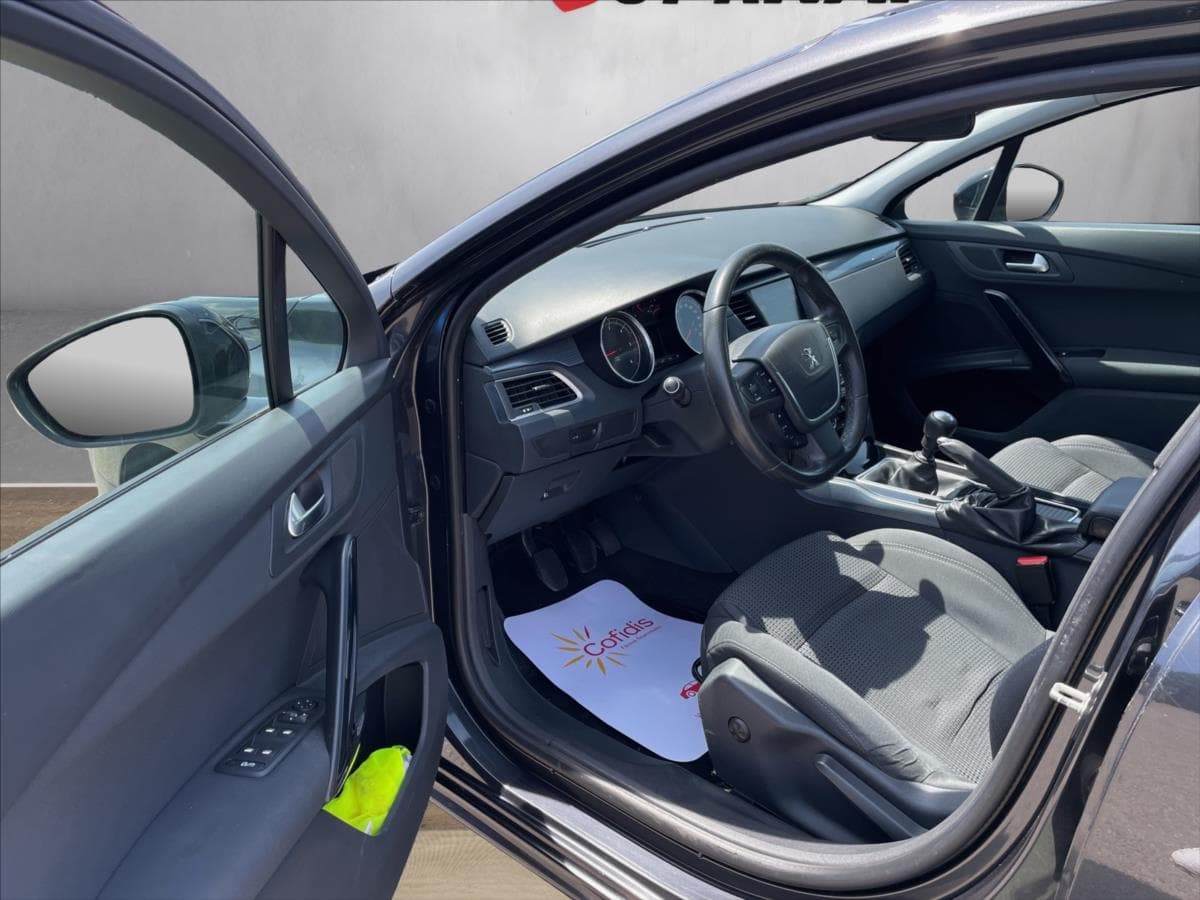 2017 Peugeot 508 - 25