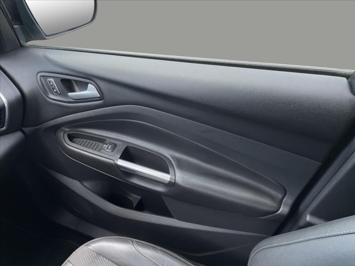 2015 Ford KUGA - 20