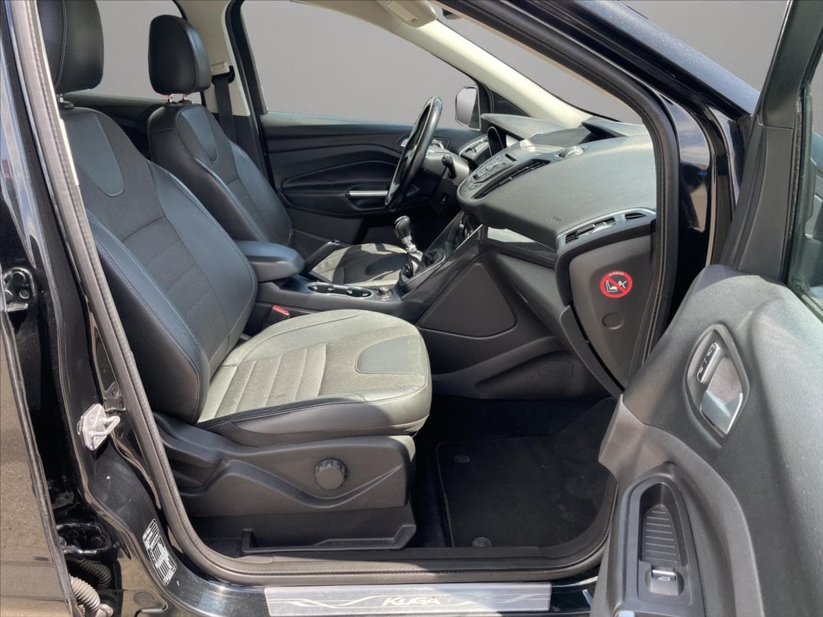 2015 Ford KUGA - 21