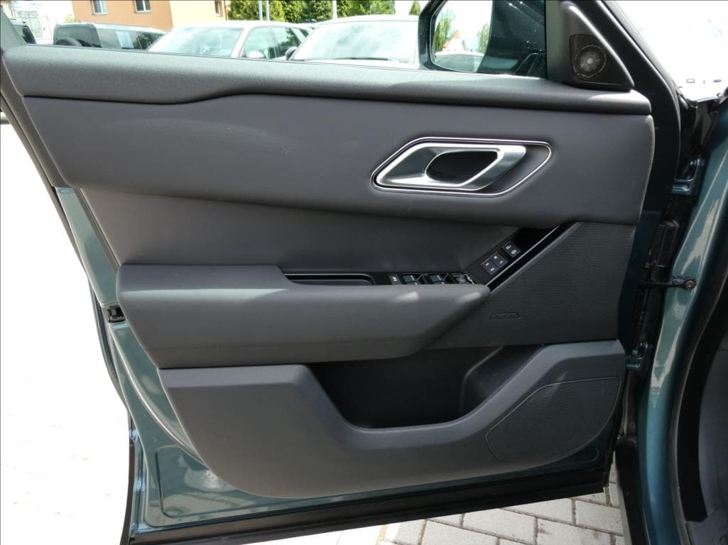 2025 Land Rover RANGE ROVER VELAR - 13