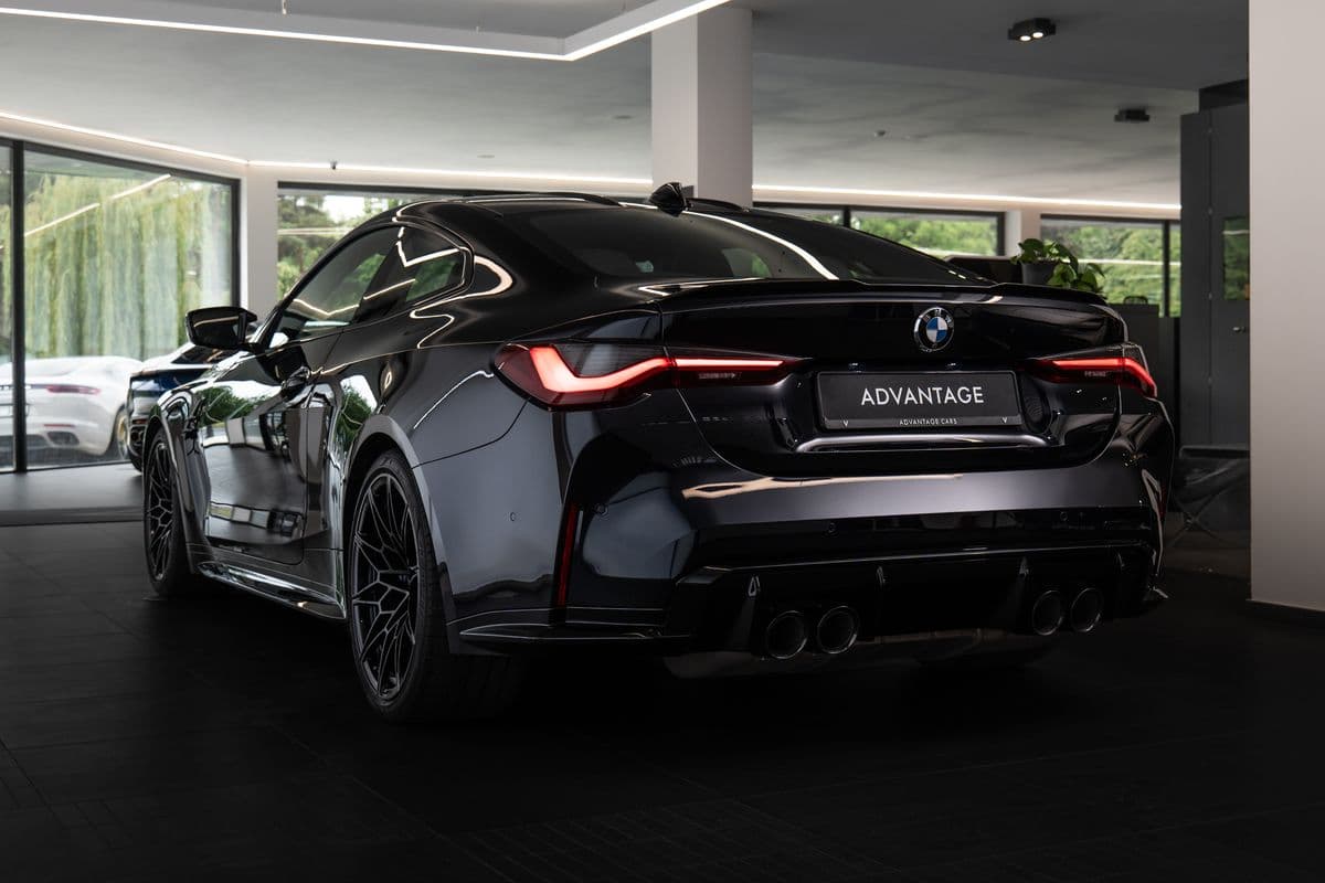 2021 BMW M4 - 4