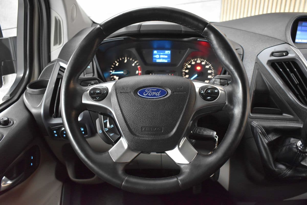 2017 Ford TOURNEO - 35