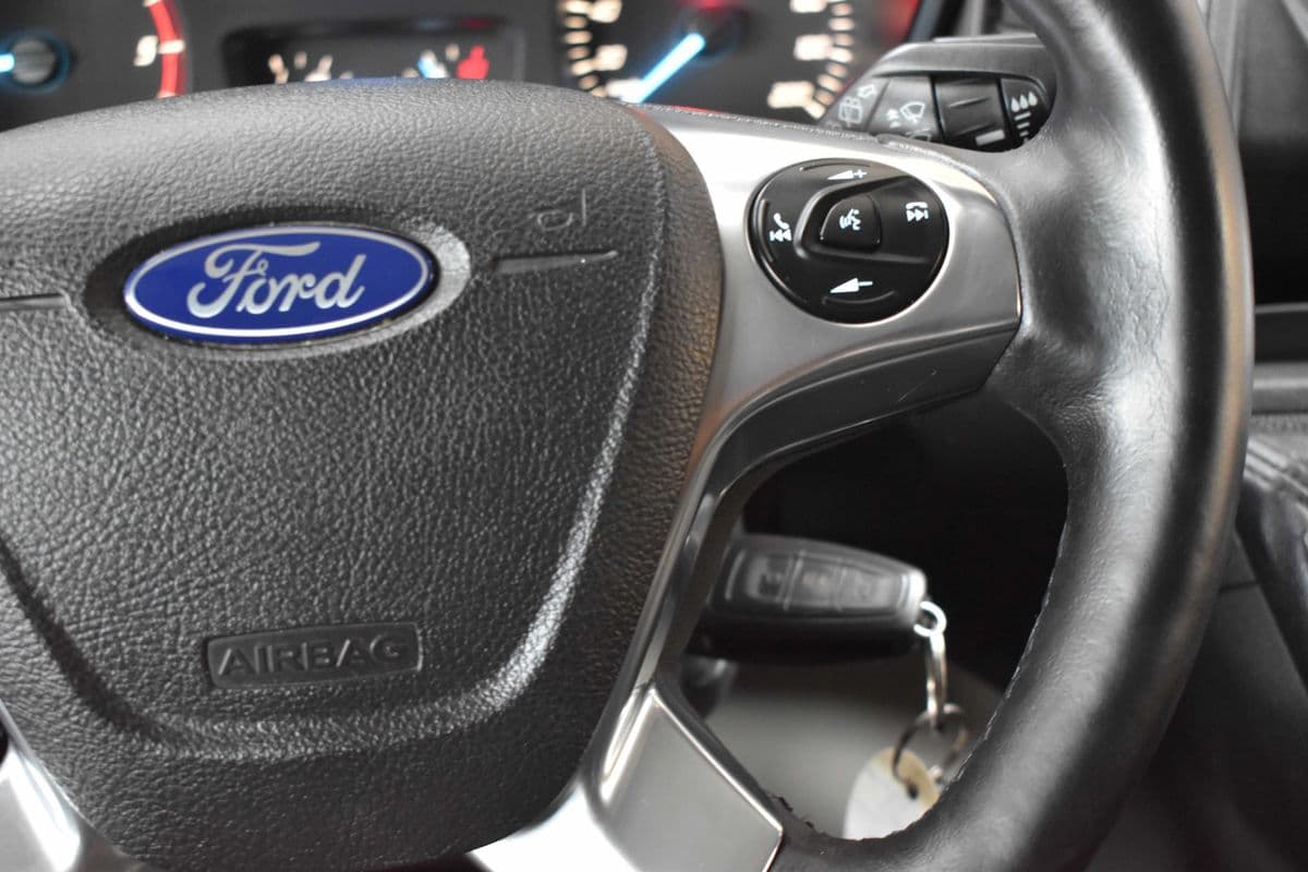 2017 Ford TOURNEO - 39