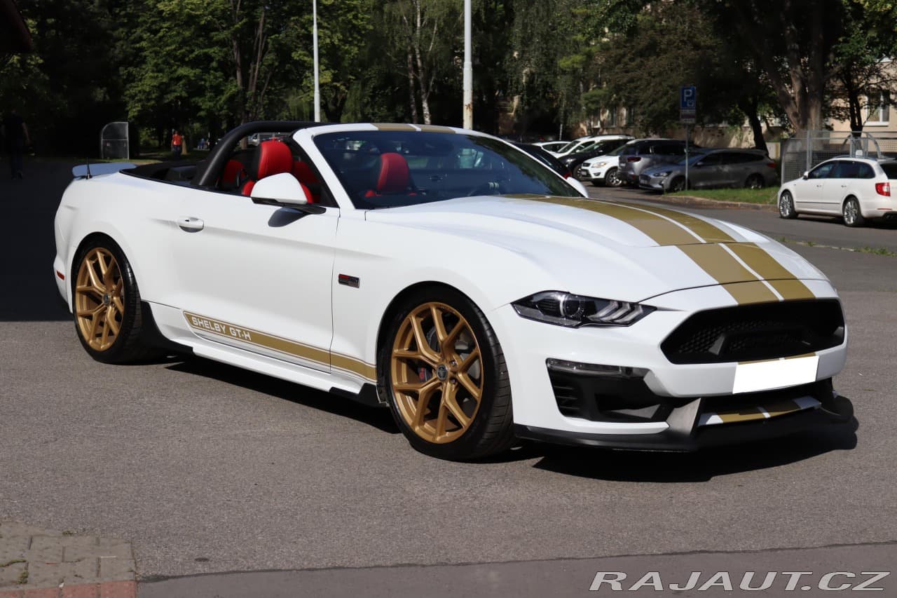 2021 Ford MUSTANG - 7