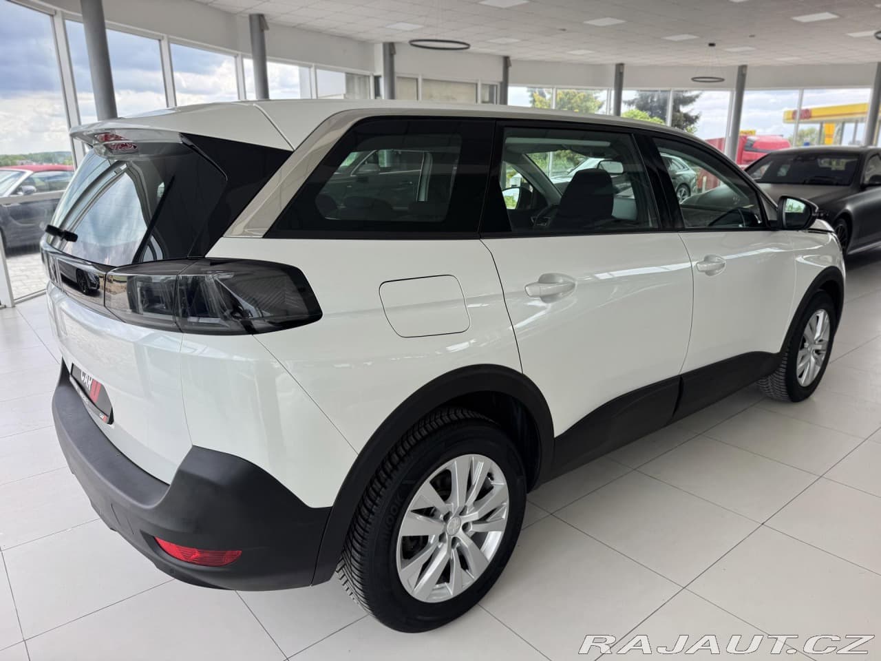 2023 Peugeot 5008 - 5