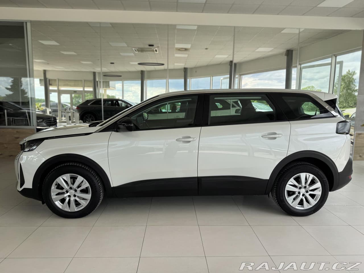 2023 Peugeot 5008 - 8