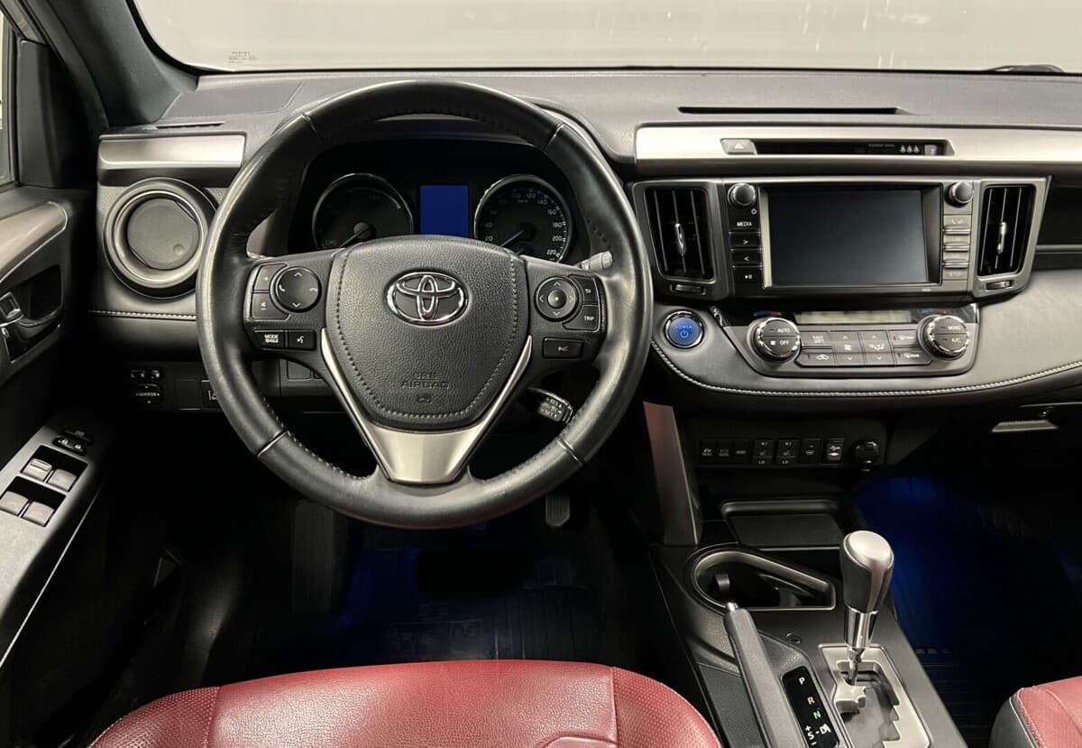 2018 Toyota RAV4 - 5