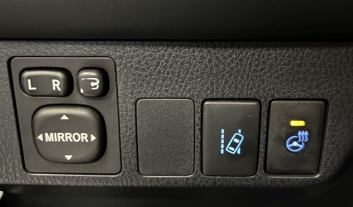 2018 Toyota RAV4 - 8