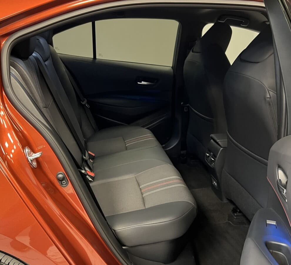 2025 Toyota COROLLA - 13