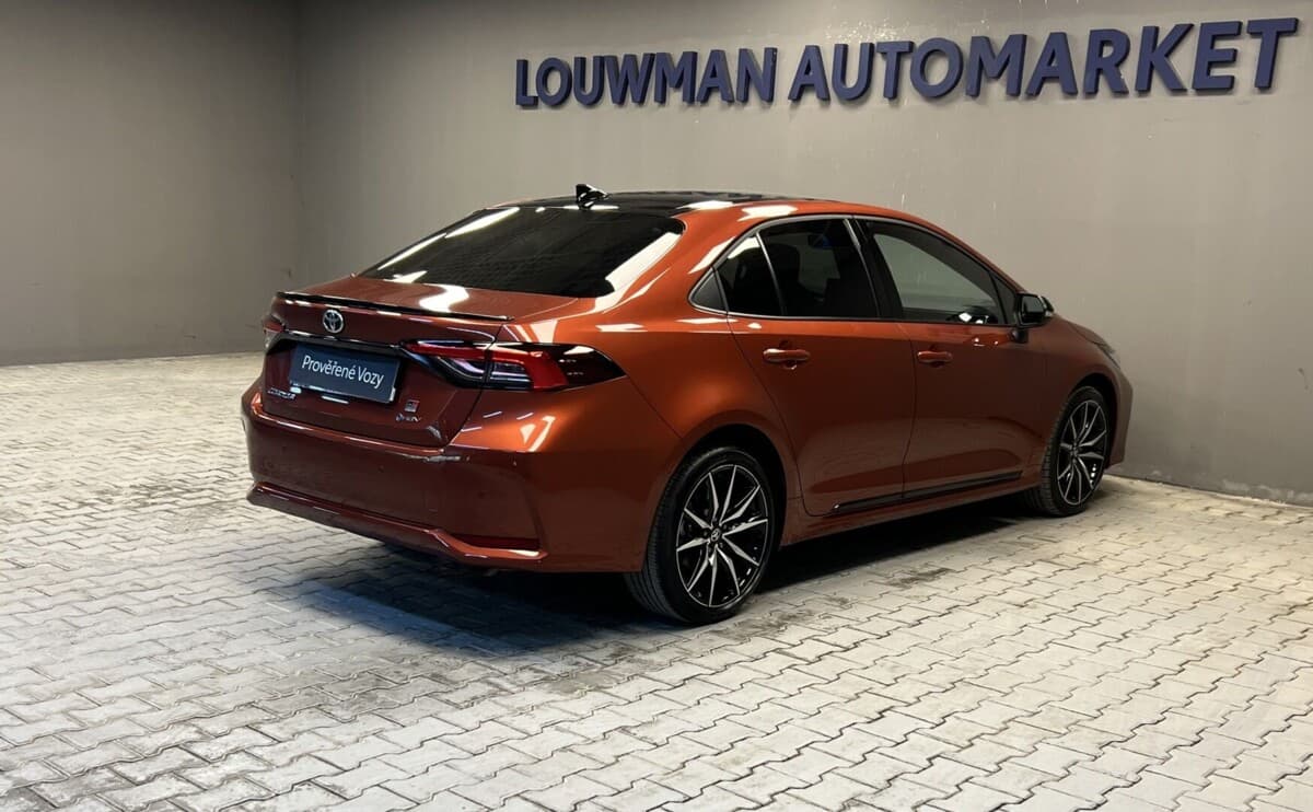 2025 Toyota COROLLA - 2