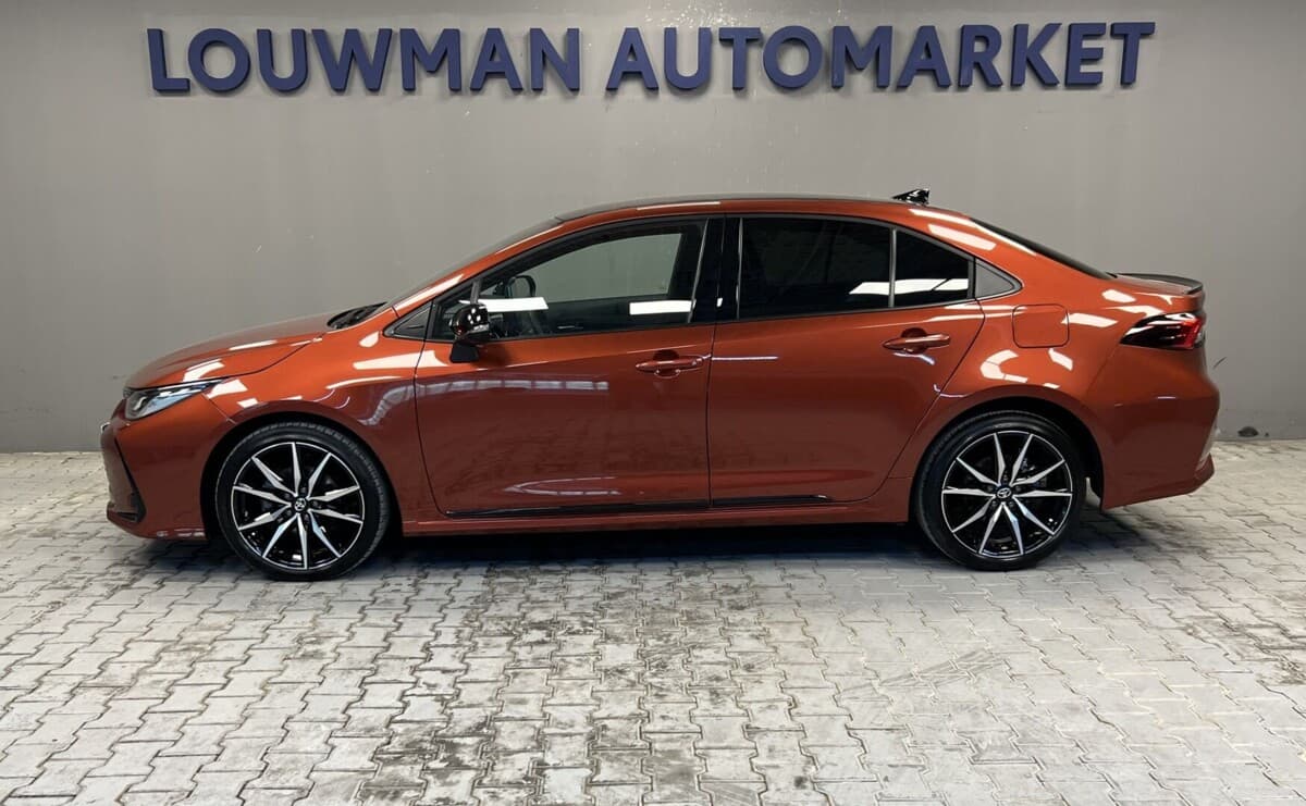 2025 Toyota COROLLA - 3