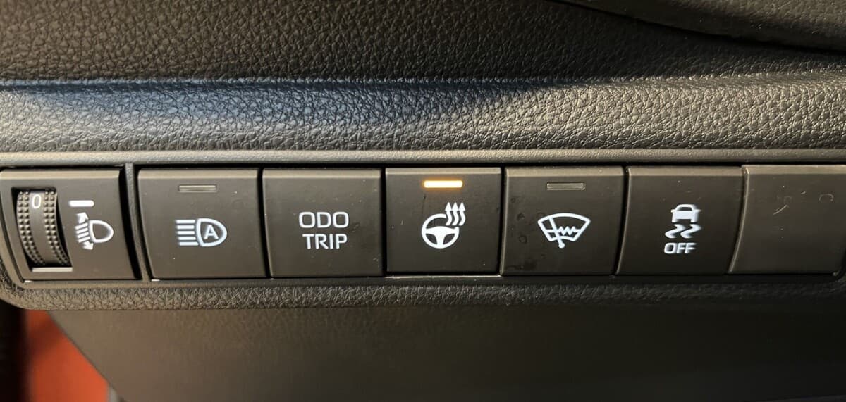 2025 Toyota COROLLA - 7