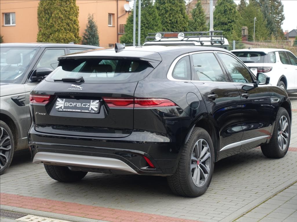 2021 Jaguar F-PACE - 6