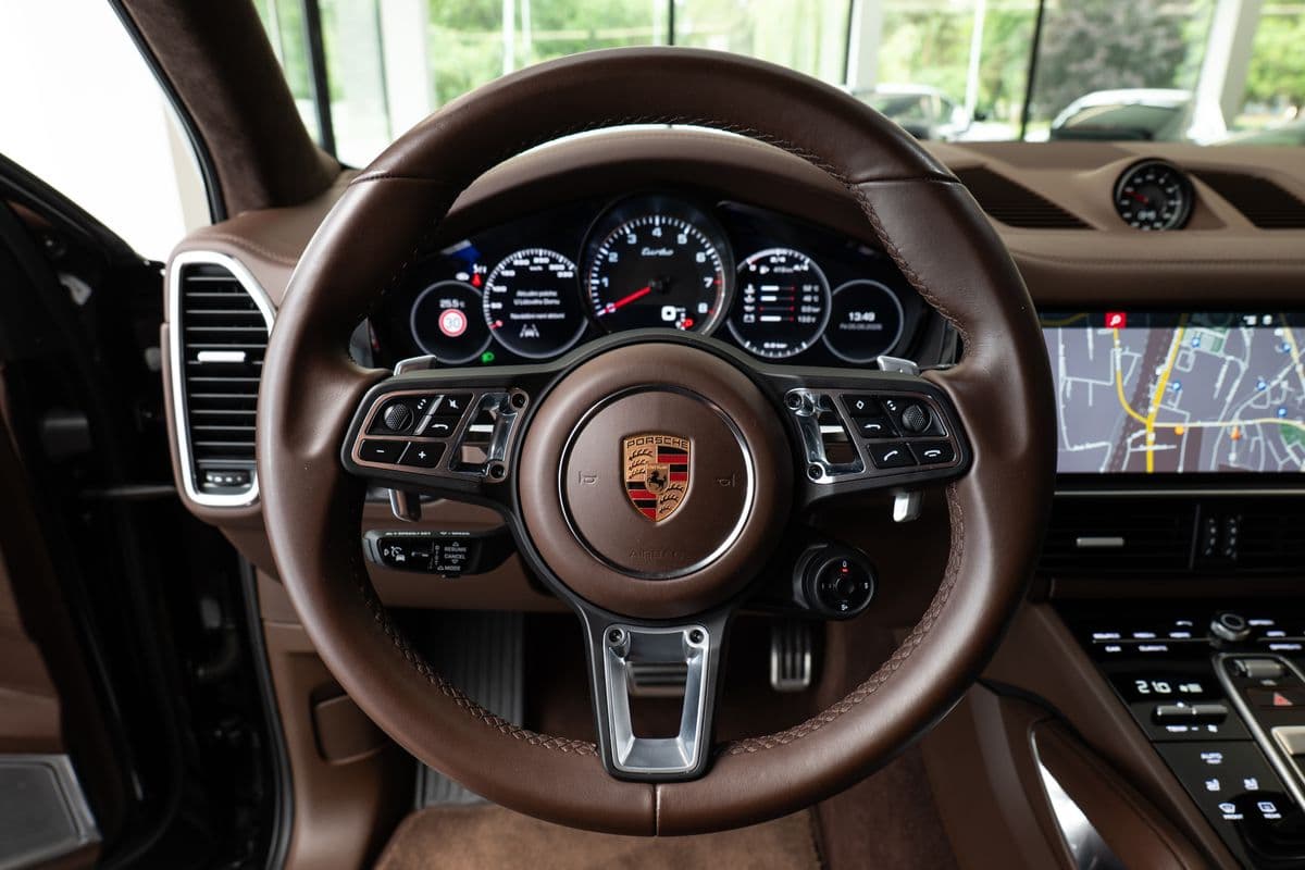 2018 Porsche CAYENNE - 6