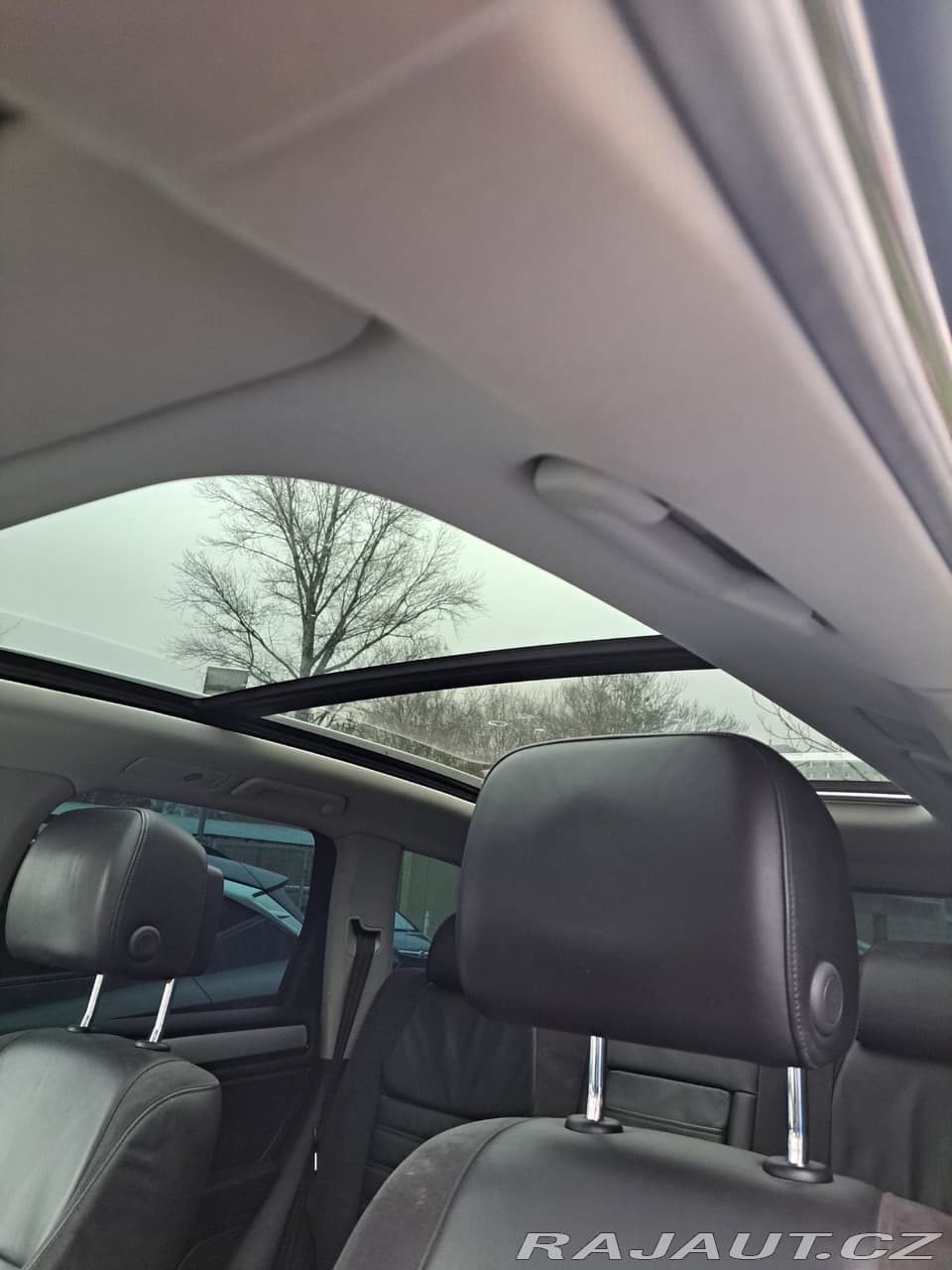 2013 Volkswagen TOUAREG - 10