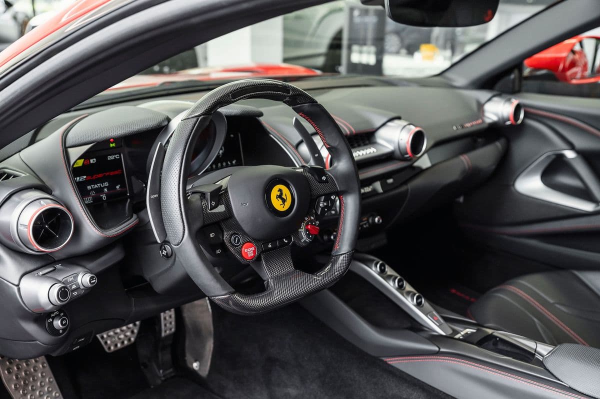 2019 Ferrari 812 - 5