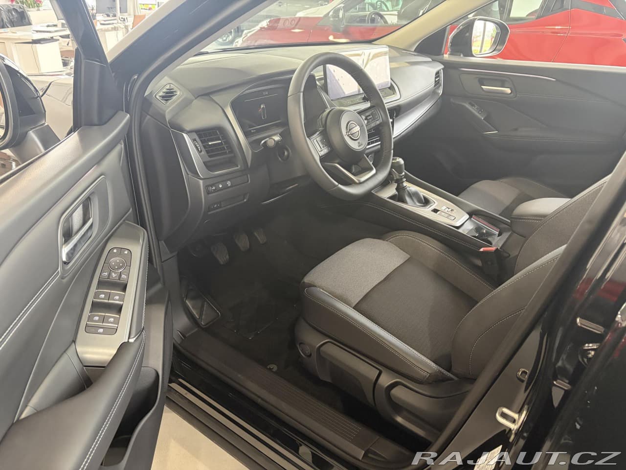 2025 Nissan QASHQAI - 4