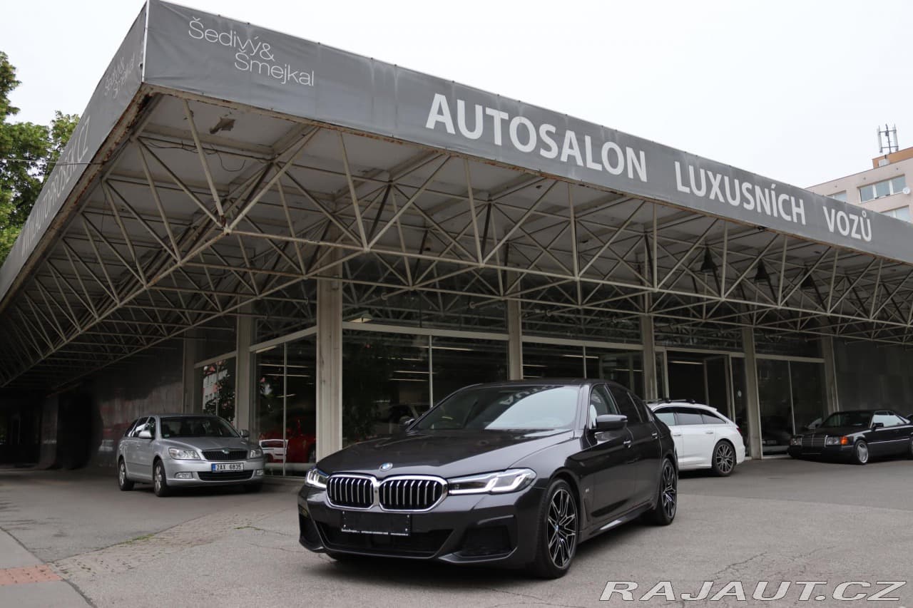 2021 BMW 5-SERIES