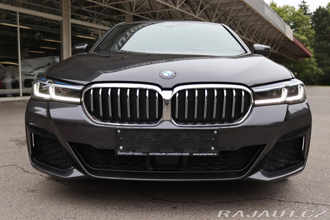 2021 BMW 5-SERIES - 3