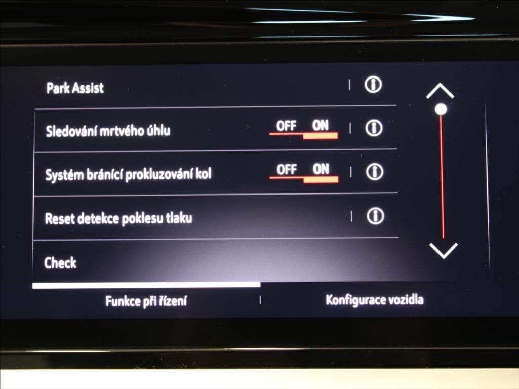 2024 Opel GRANDLAND - 11