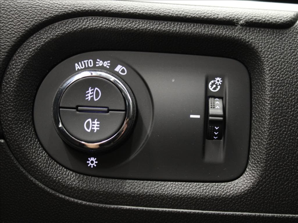 2024 Opel GRANDLAND - 17