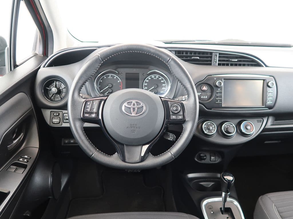 2018 Toyota YARIS - 15