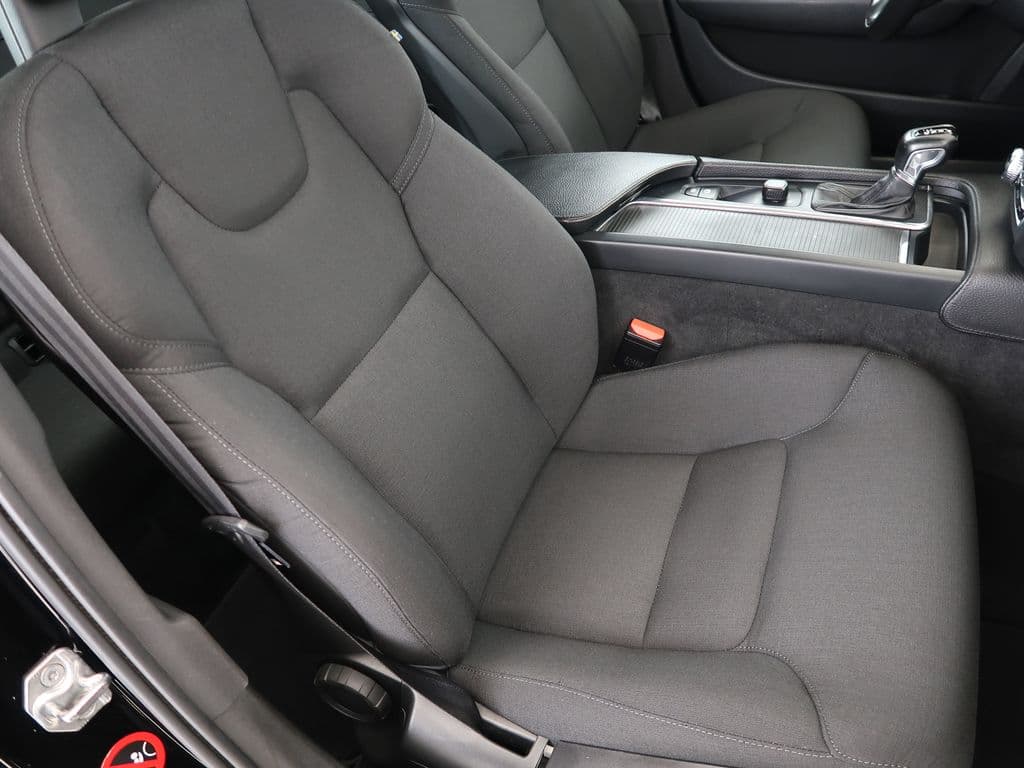 2017 Volvo V90 - 13