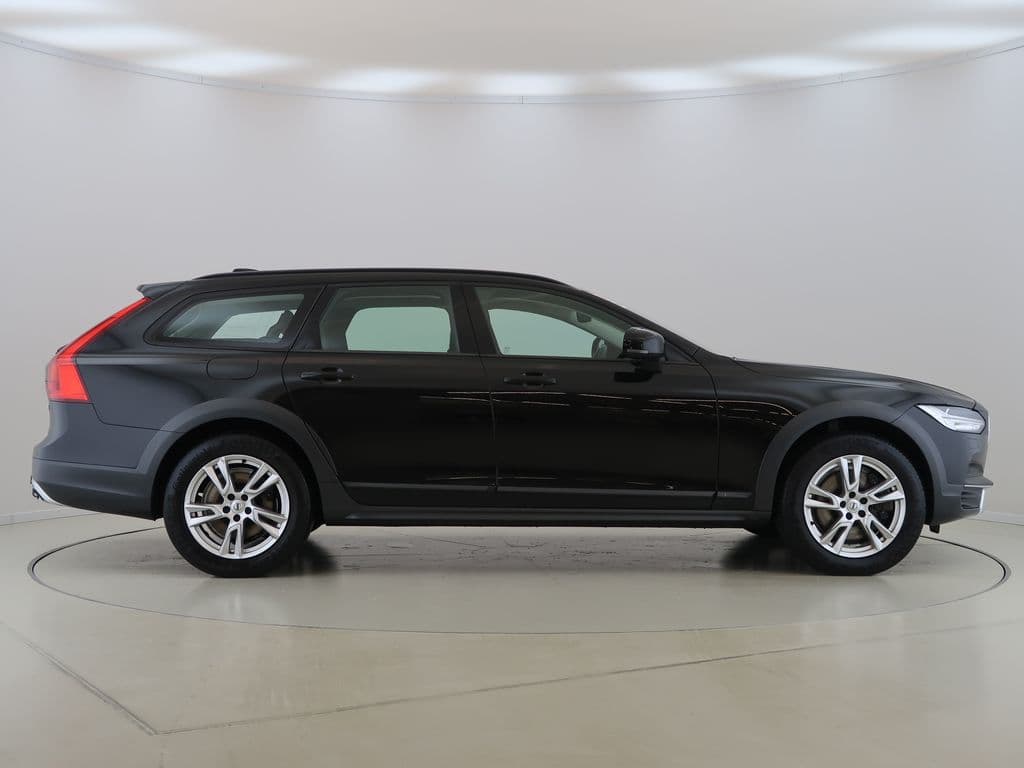2017 Volvo V90 - 4