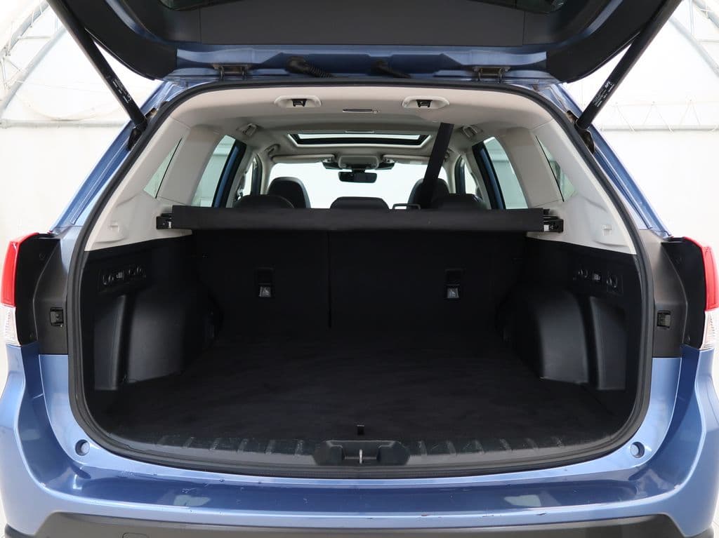2023 Subaru FORESTER - 12