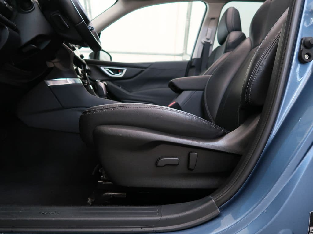 2023 Subaru FORESTER - 16