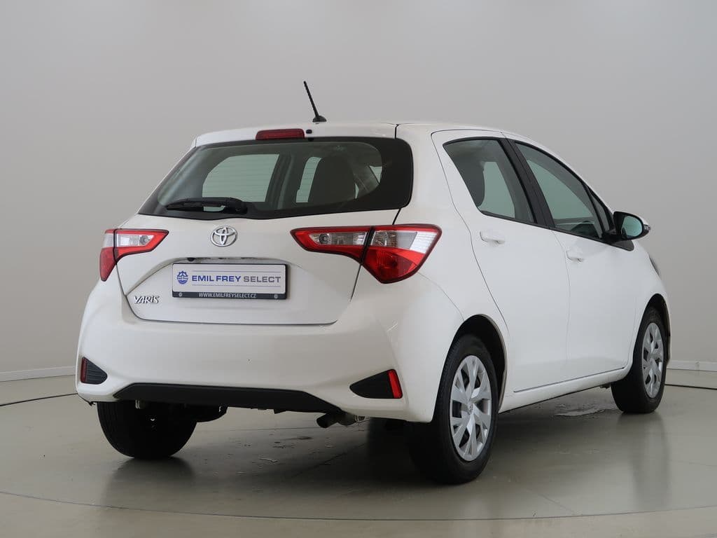 2018 Toyota YARIS - 5