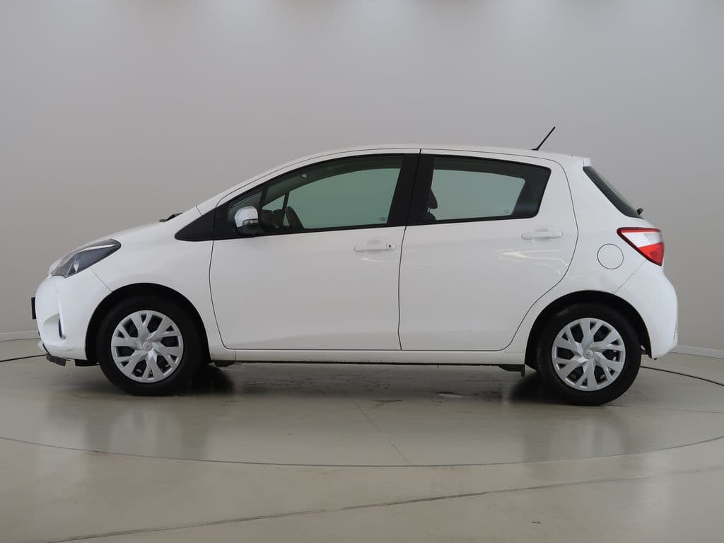 2018 Toyota YARIS - 8