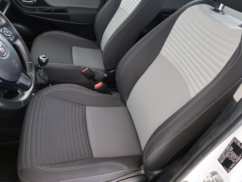 2018 Toyota YARIS - 9
