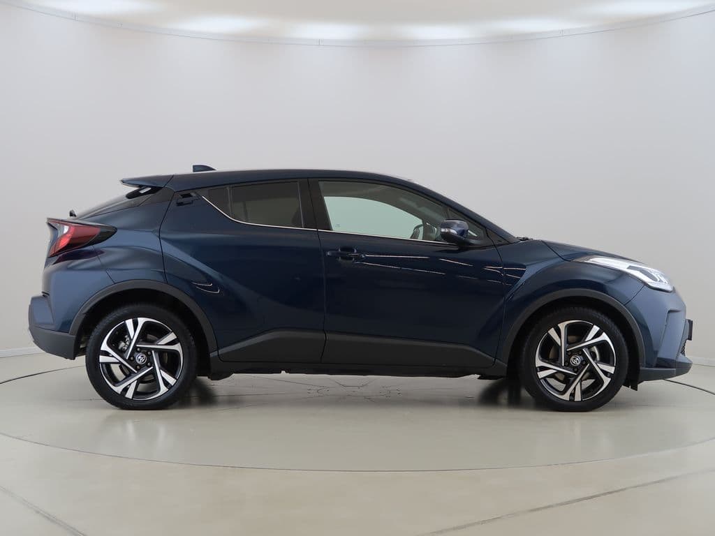2023 Toyota C-HR - 4