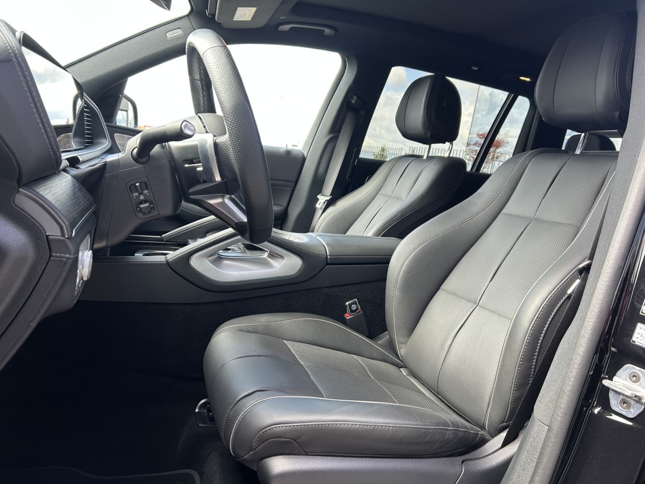 2024 Mercedes-Benz GLS - 16