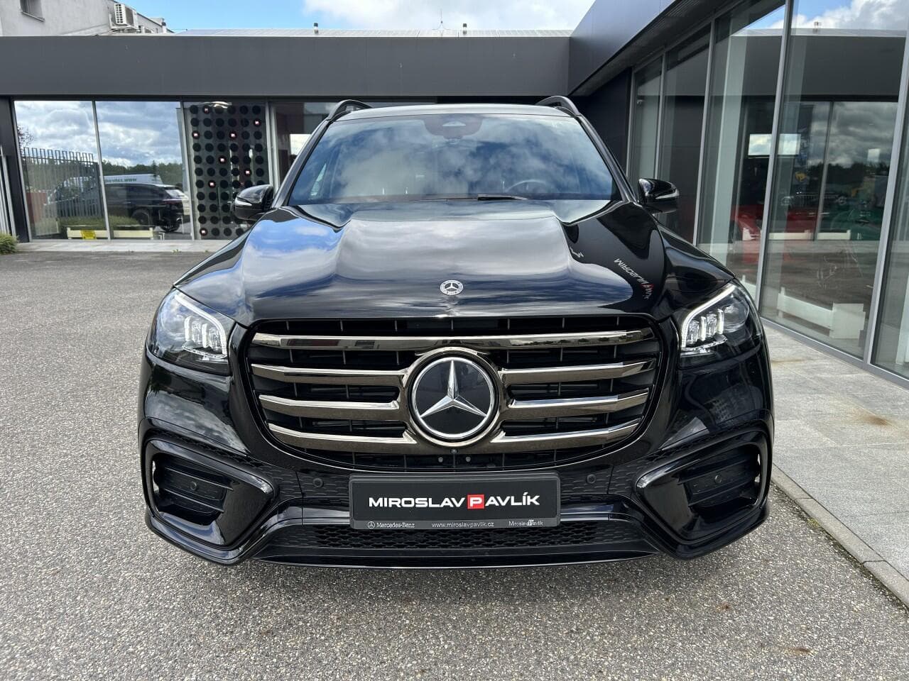 2024 Mercedes-Benz GLS - 2