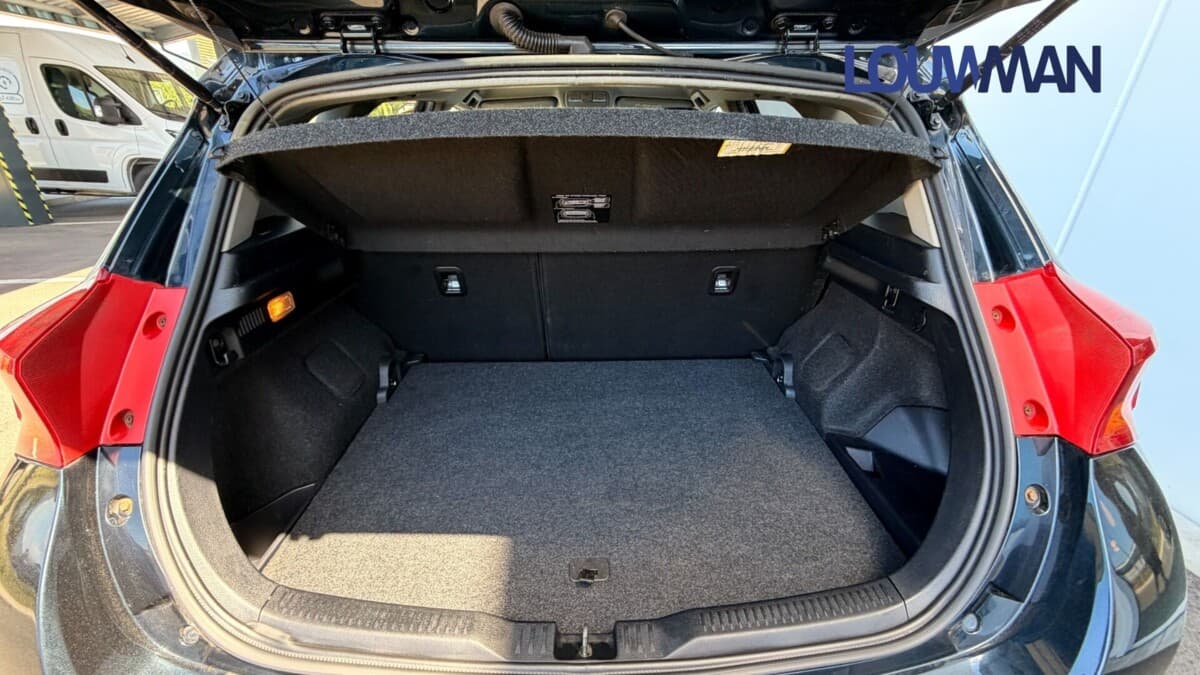 2013 Toyota AURIS - 15