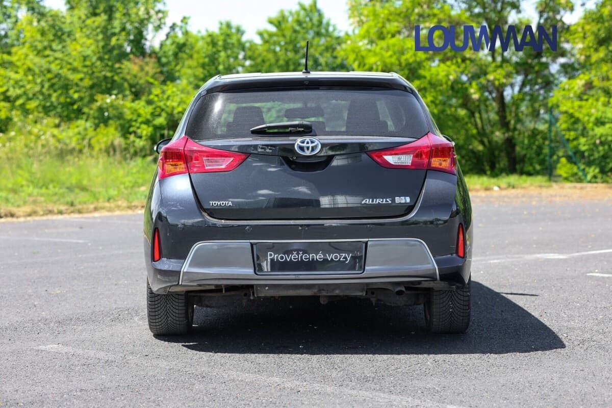 2013 Toyota AURIS - 17